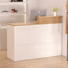 ���y̨���b�����øߵͰ�̨����Ժǰ̨�Ӵ�̨���s���С�͙�̨g&omega;