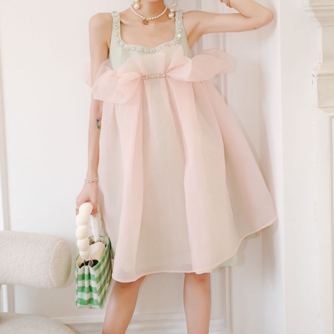 2023新款甜美公主裙粉色蓬蓬花苞裙重工钉珠连衣裙夏季设计感小众