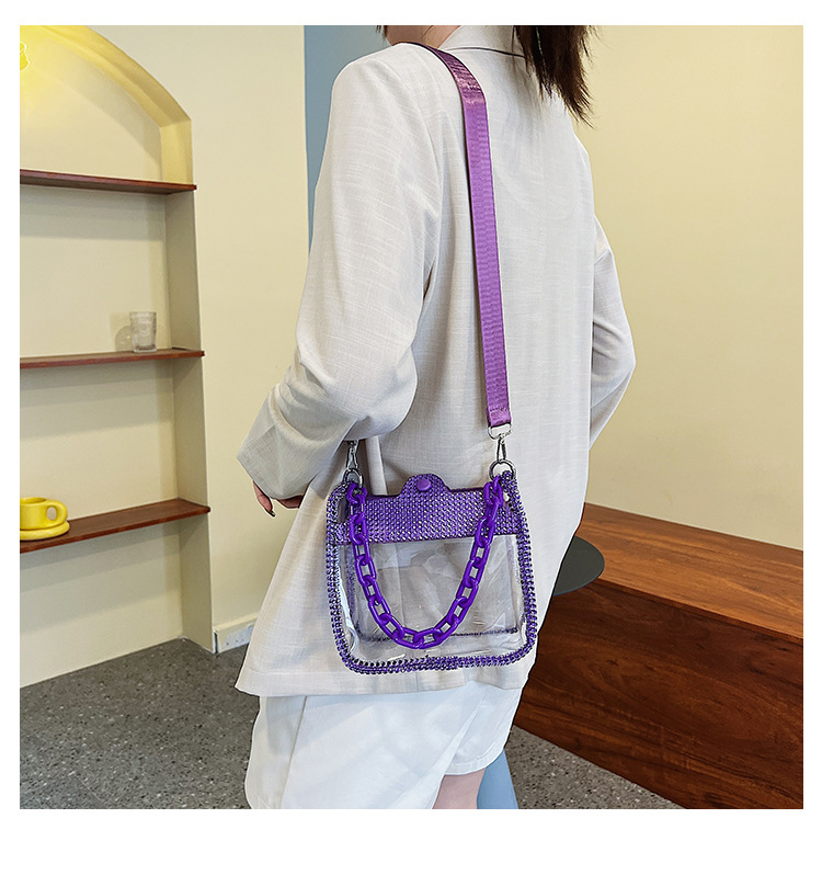 Women's Medium PVC Solid Color Basic Magnetic Buckle Shoulder Bag display picture 6