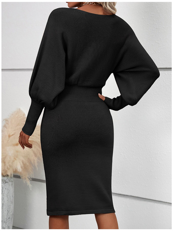 Elegante abito aderente in maglia per donna - Abito in maglia aderente con collo alto e maniche lunghe in tinta unita_voghion.com