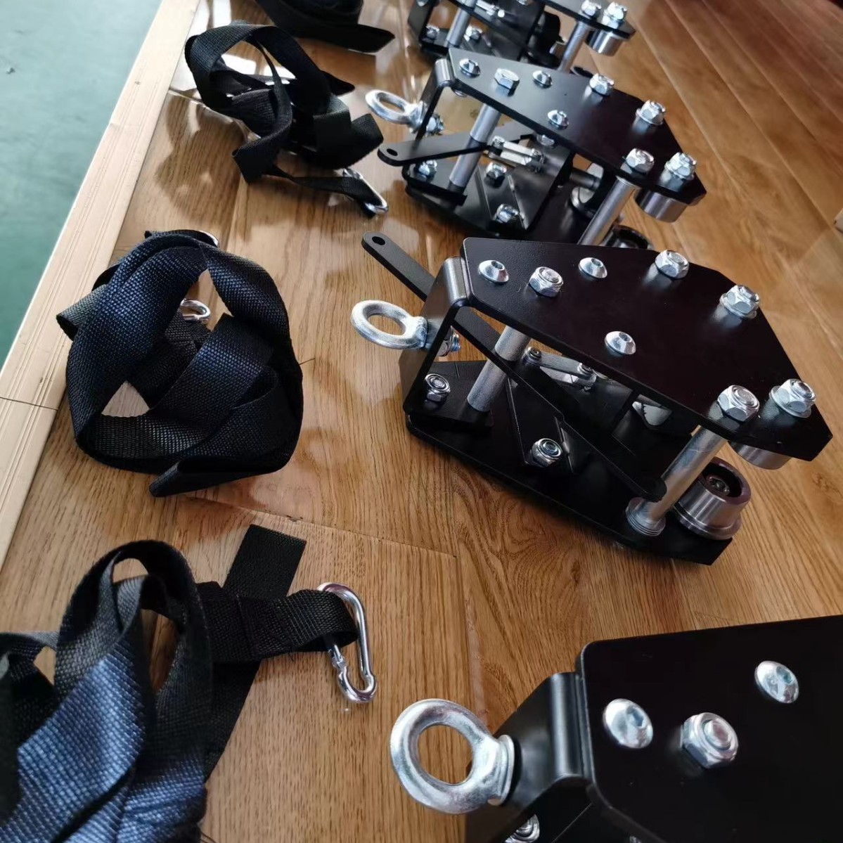 Fábrica de Angtian venta directa de bolsa de arena de boxeo de vía móvil bloqueable de peso entrenamiento de boxeo de artes marciales
