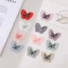 布贴;洗唛、商标;服装饰品