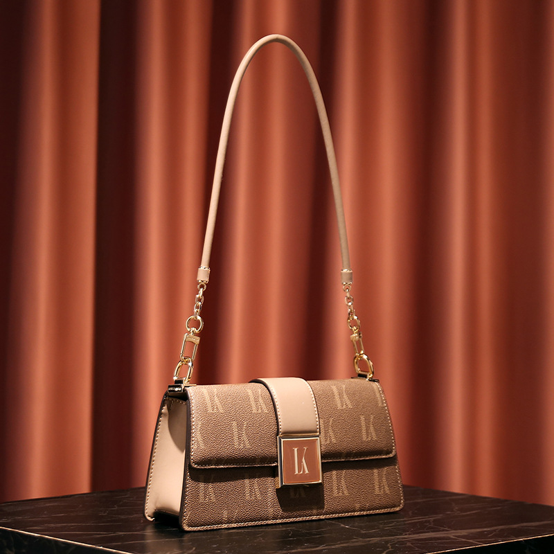 Genuine leather women's bag 2024, new fashionable versatile single shoulder underarm crossbody small square bag,_voghion.com