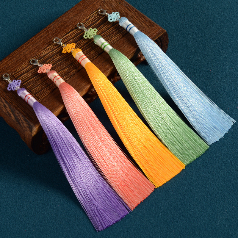 202618cm流苏穗子长款带龙虾扣中国结吊穗汉服压襟饰品配饰灯马年