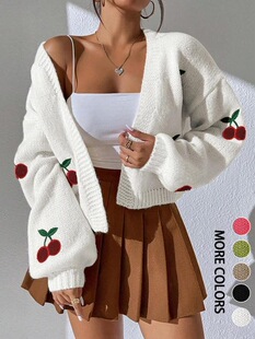 C 72653 Cherry Embroidered Sweater ���Ҵ̽�ë�� �羳�W��