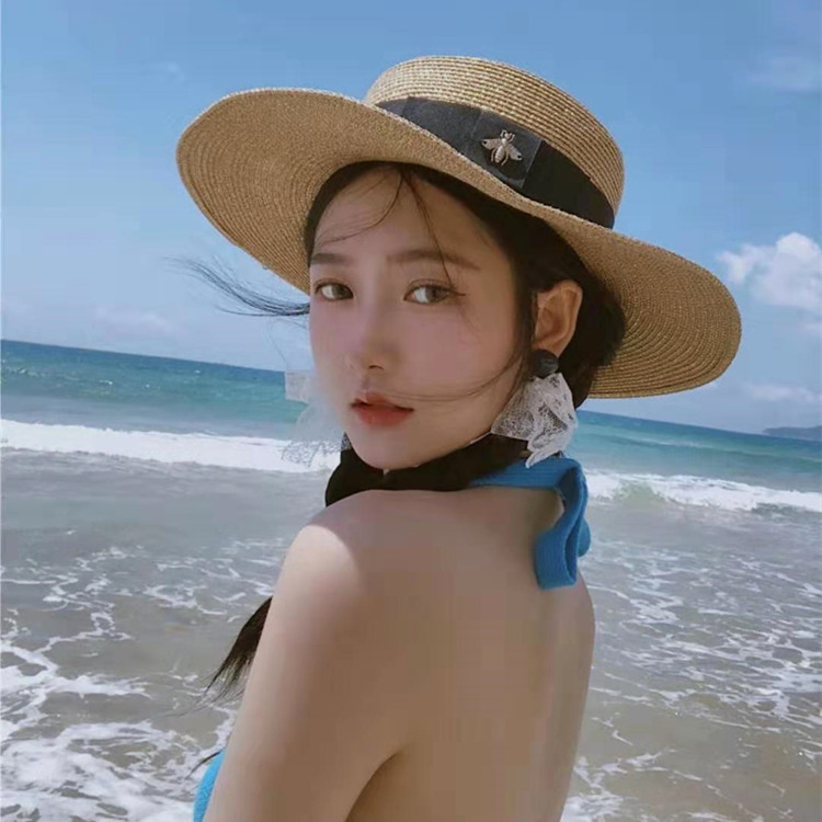 夏季海边遮阳防晒帽子女出游平顶草帽休闲日系沙滩度假英伦风礼帽