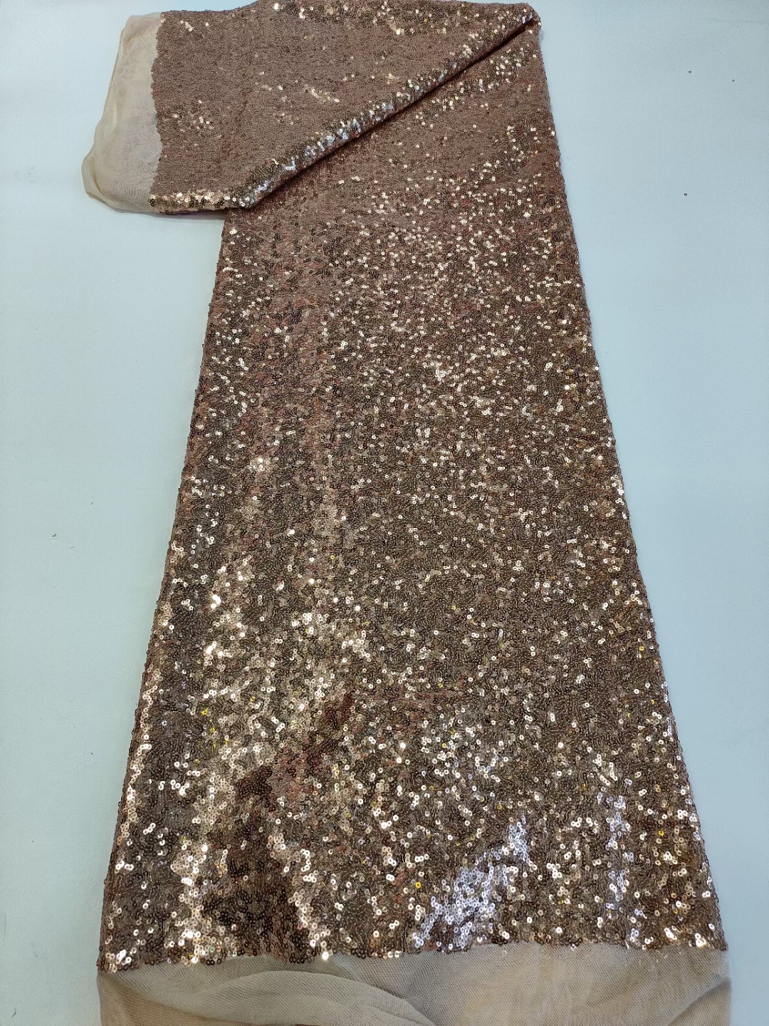 Alta densidad elástica neta recta lentejuelas tela moda rendimiento ropa bolsa vestido tela lentejuelas JX3644
