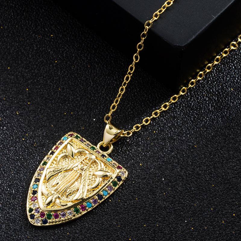 Europe And America Cross Border Trend Shield-shaped Character Pendant Necklace Copper Plated Real Gold Inlaid Zircon Temperament Personalized Clavicle Chain display picture 3