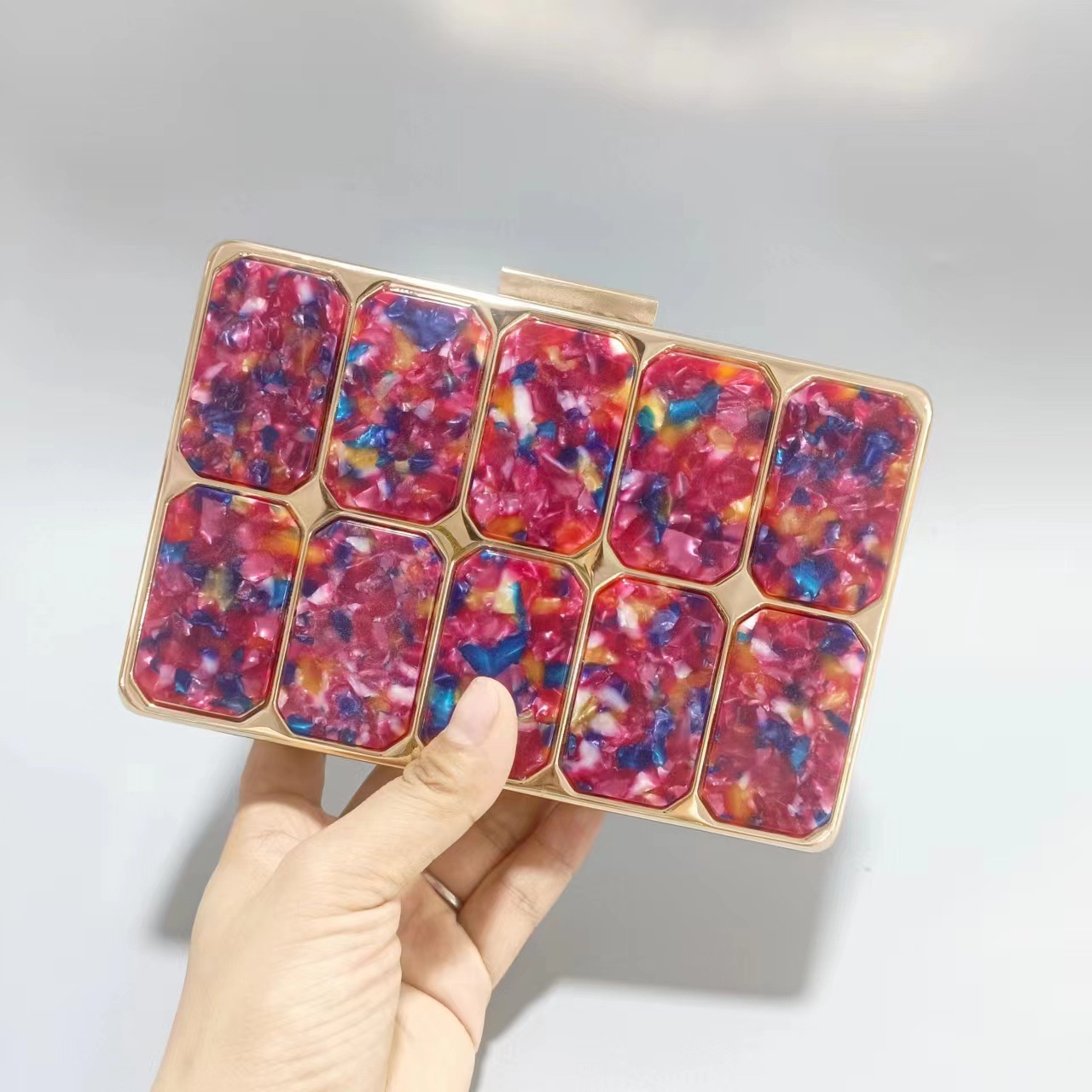 Elegante pochette da donna in acrilico con chiusura magnetica, design con stampa serpente, tracolla e tracolla per matrimoni, feste e uso quotidiano._voghion.com