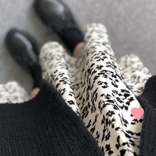 植绒半身裙女秋冬新款灯芯绒日系半身长裙子字半裙碎花冬裙