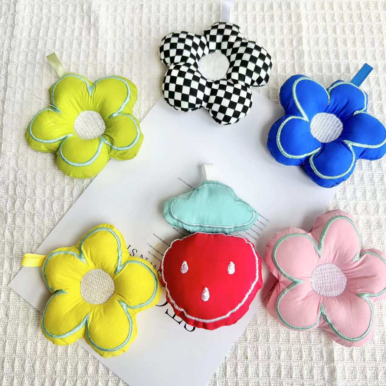 ins少女心布藝花朵配飾手機鏈小花掛件diy包包可愛配飾服飾輔料