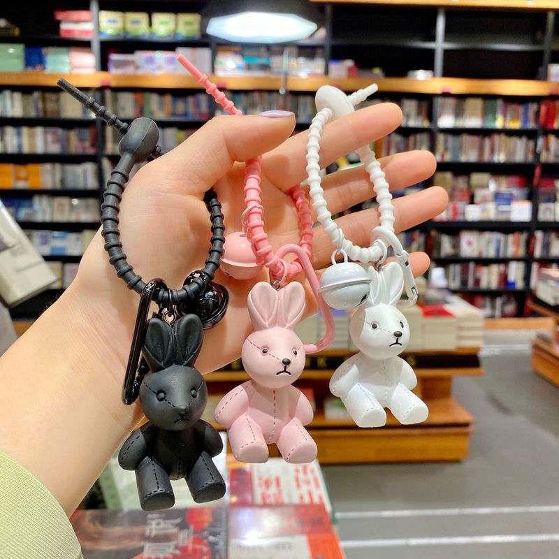 New Cartoon Resin Muppet Rabbit Resin Keychain Exquisite Fashion Car Key Pendant Cute Bag Pendant