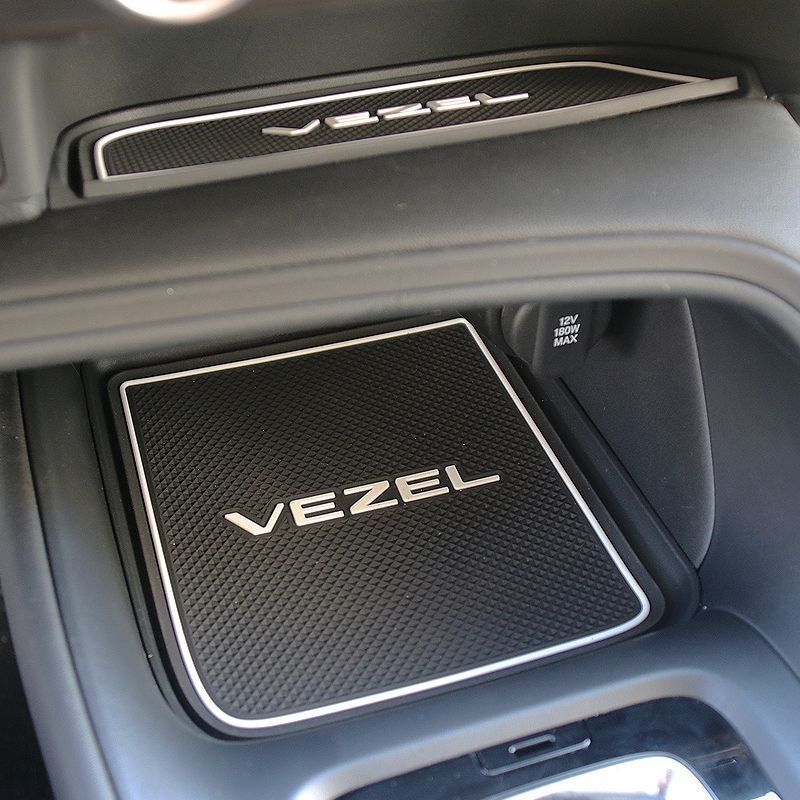 Suitable for 2023 Model Vezel Xrv Door Slot Mats, Xrv Interior Storage Box Cup Mats, Anti-Slip Mats, Decorative Modification Use