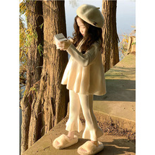 Ůͯ�nϵ�ﶬ����һ�����װ�ɫ�L����~߅ë��ᘿ�΢���Lѝ�ɼ���