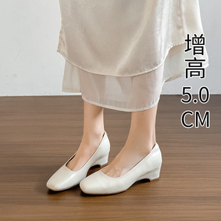 611~��ʽ�͹ź��s�ٴ�����5CM��Ь2026���¿��ļ�ͨ�����m������