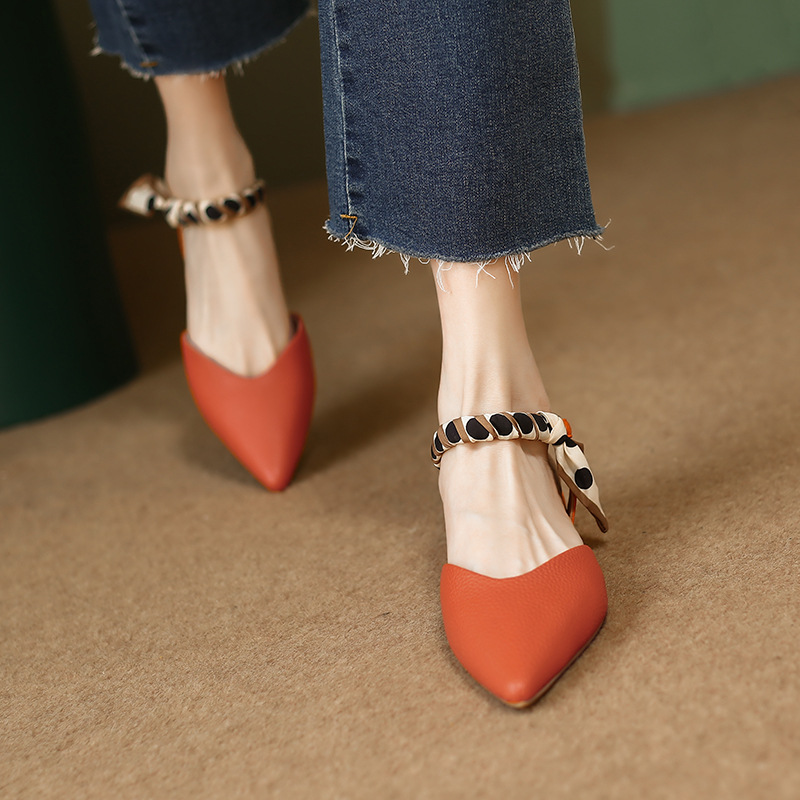 Original Giant was white~orange!Tip one word Sandals Baotou Low-heel Hollow shoes