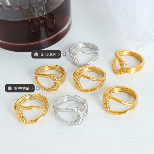 European and American geometric knotting hollow stacking ring electroplated 18K gold niche fashion design office worker ring finger ring 
