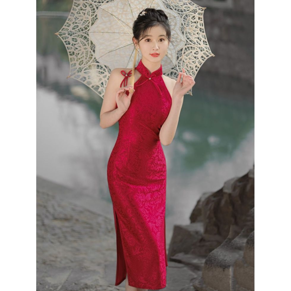 Red Neck Improved Cheongsam New 2025 Young Girl's Chinese Bride Engagement Wedding Toast Suit Summer