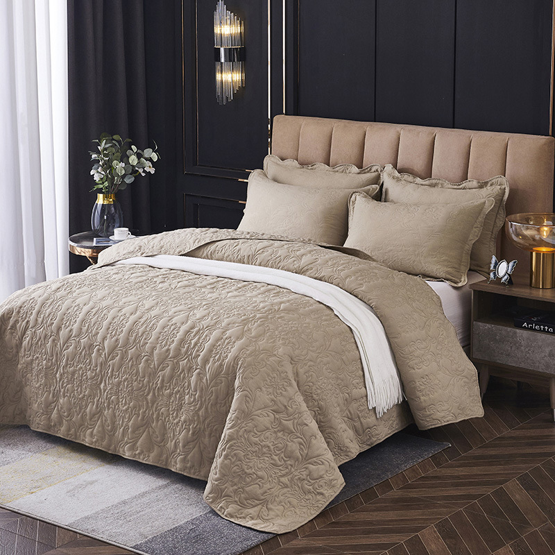 Tapa de cama de algodón lavada especial transfronteriza de tres piezas acolchado acolchado acolchado tatami gruesa sábana antideslizante funda de almohada en stock