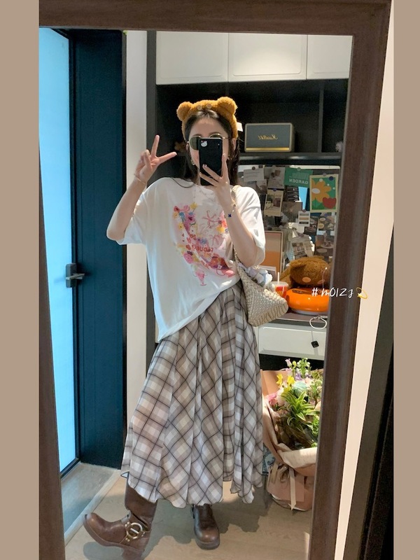 2025 夏モネガーデンヘビービーズルーズ多用途プリント Tシャツ女性の夏のラウンドネックフラワー半袖トップ|undefined
