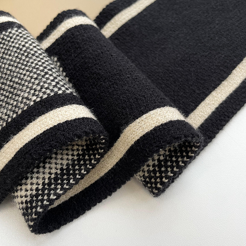 Estilo coreano de las mujeres de punto pequeño oído bufanda Otoño e Invierno simple todo partido largo diagonal perezoso perforado bufanda protección del cuello marea