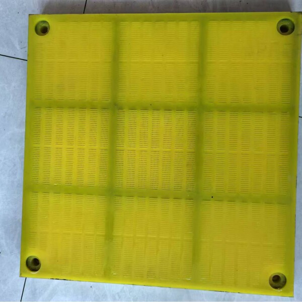 Polyurethane sieve plate