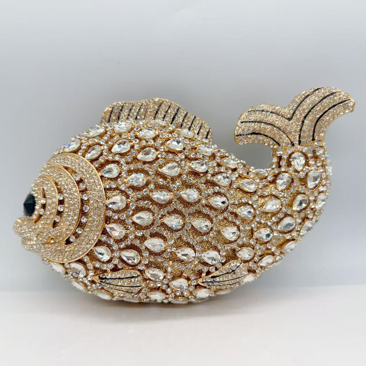 Clutch bag carpa transfronteriza diamantes paquete de banquete paquete de cena paquete de diamantes huecos bolsa de mano de mujer