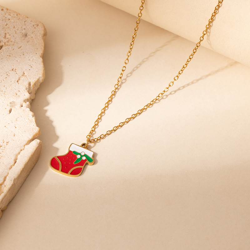 6g Weight 0.03µm Gold Plating Thickness Electroplated Gold Plating Process Golden Plated Plating Material 201 Stainless Steel Pendant Material Pendant Necklace Classification 201 Stainless Steel Chain Material cable chain Chain Type 1 Piece Quantity Holiday, Daily Occasion 201 Stainless Steel Material Santa Claus, Christmas Socks Pattern Women's Gender Cute Style Plating Craft Fashionable Stainless Steel Christmas Cartoon Deer Necklace Creative Design Lockbone Chain Luxury Style Titanium Jewelry For Women 5
