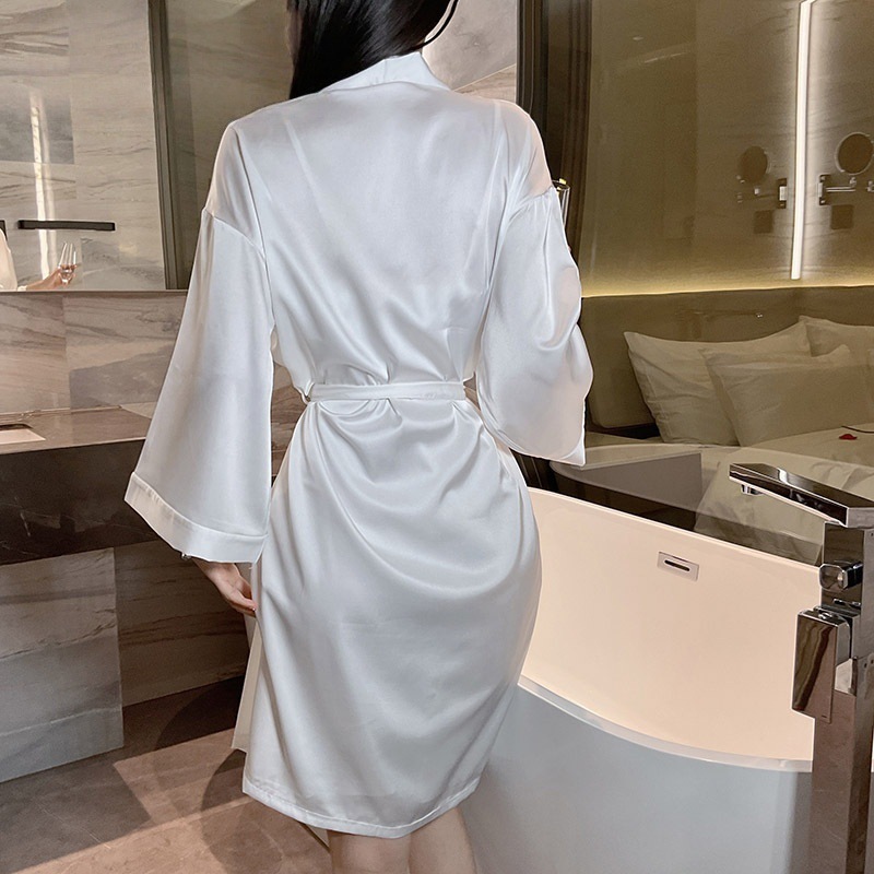 흰 코트