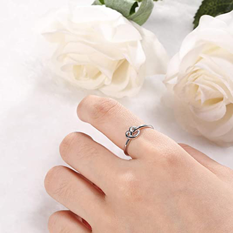 Simple Style Heart Shape Titanium Steel Rings display picture 5