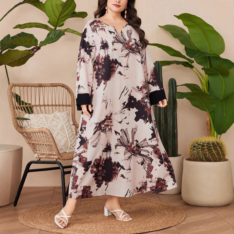 Plus-Size High-End Minimalist Style Robe, Slimming, Artistic, Retro, Plus-Size, Extra-Long, Loose, Niche Summer Dress