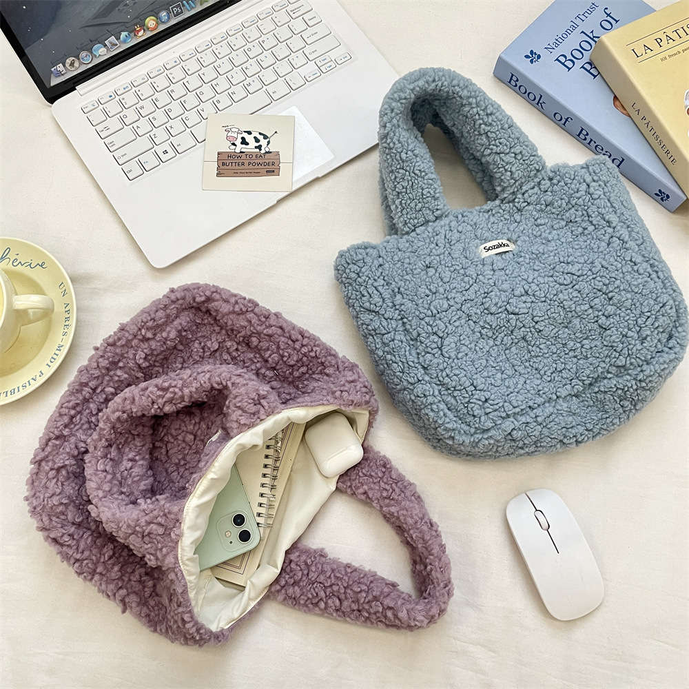 Korean Style Solid Colour Plush Handbag Women's Shoulder Bag_voghion.com