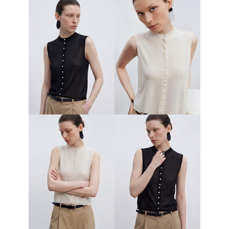 "White Dew" 60-Count 100% Cotton Half-Turtleneck Sleeveless Top with Single-Breasted Knit Vest and Thin Knit Sweater Underneath "White Dew" 60-Count 100% Cotton Half-Turtleneck Sleeveless Top with Single-Breasted Knit Vest and Thin Knit Sweater Underneath