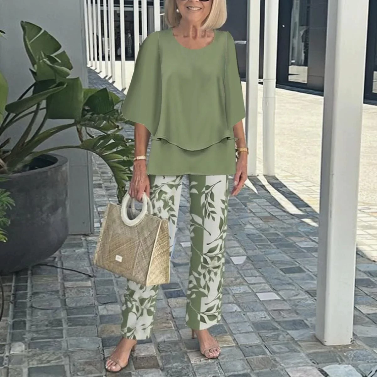 2025 Amazon независимая станция экспортный повседневный комплект из двух предметов: топ с круглым вырезом и средними рукавами и брюки с цветочным принтом
