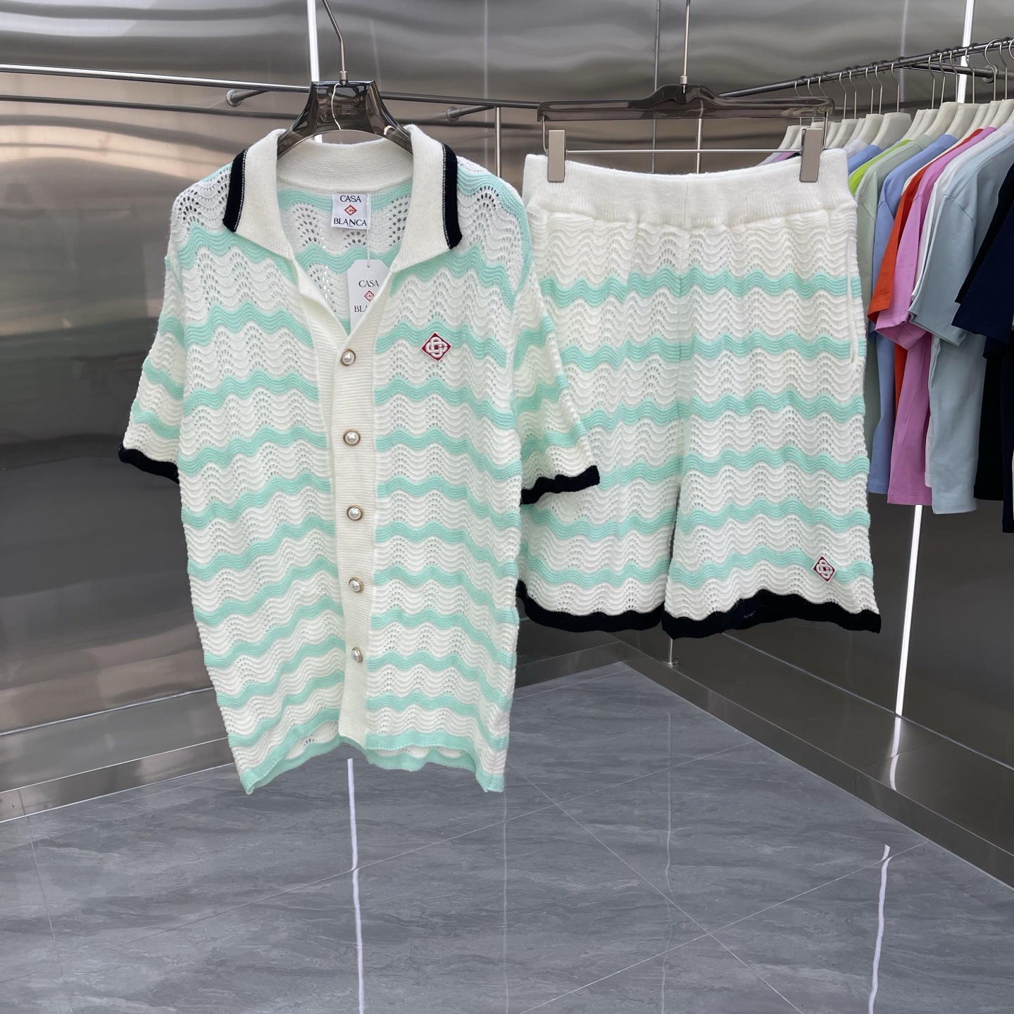 Comercio exterior casa Casablanca suéter suéter de manga corta jacquard cardigan polo pareja pantalones cortos traje