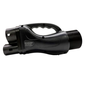 GBT to CCS2 DC charging pile converter for Hong Kong vehicles traveling north, Chinese to European adapter, Chinese standard to European standard 3