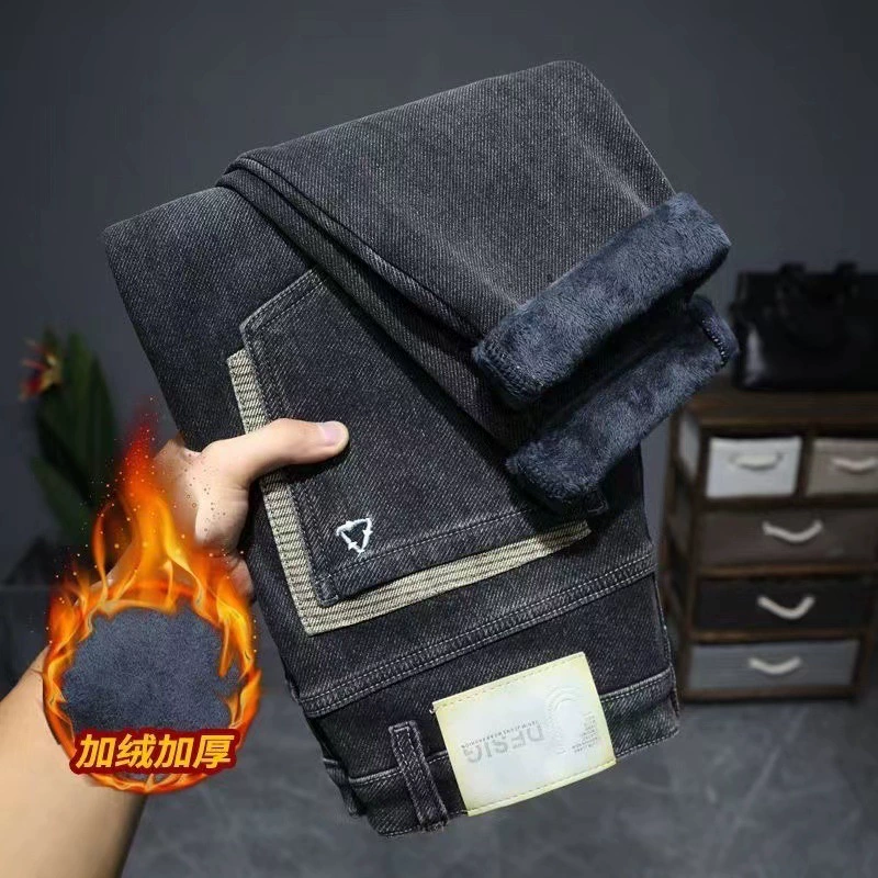 Loose straight jeans, demi‑season wear‑resistant trousers, non‑fleece and fleece options, sizes 28–38