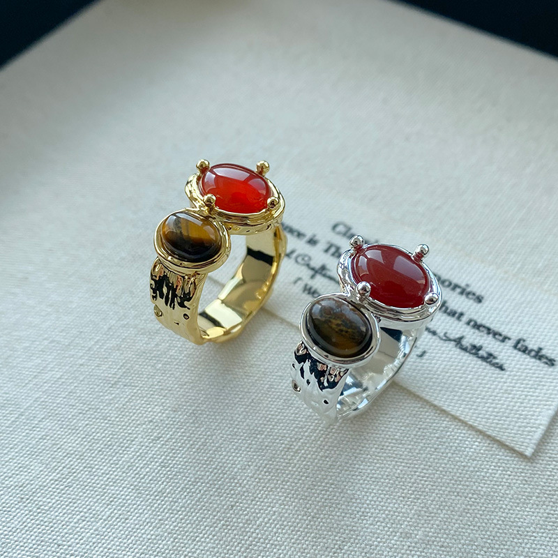 Anello vintage in rubino e ambra per donna design elegante_voghion.com