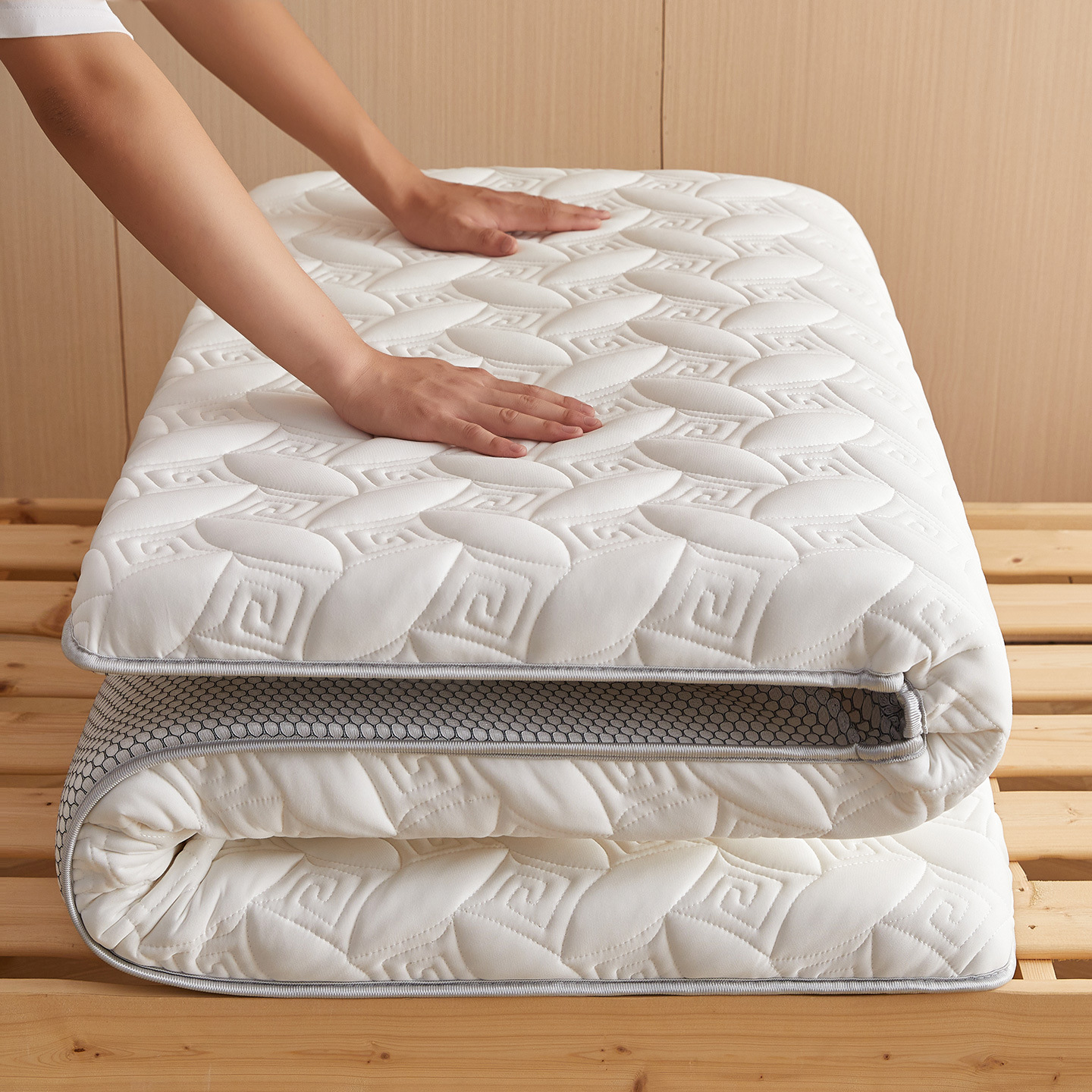 Mattress Soft Cushion Tatami Mattress Mother and Baby Grade Student Dormitory Bunk Mat Single Thickened Quilt Mattress
