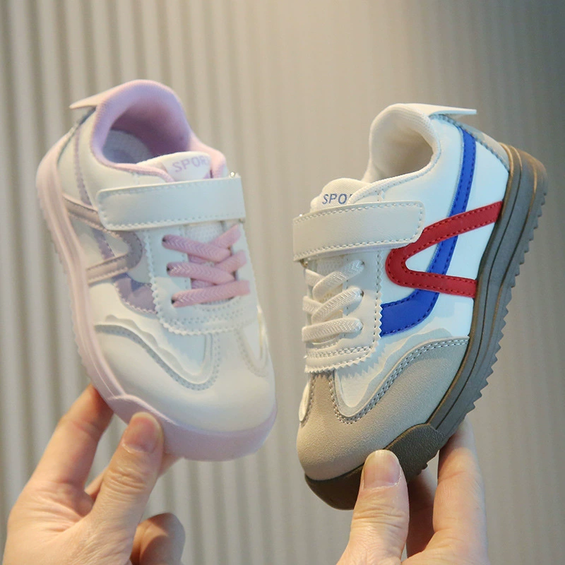 Детская обувь для арганда 2025 весной и осенью спортивная обувь для мальчиков повседневная доска обувь для девочек маленькая белая обувь мягкая подошва детская обувь для нравов