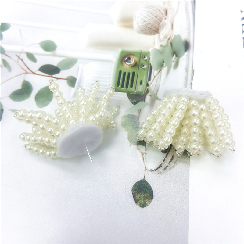 New Fashion Tassel Beads Metal Earrings display picture 2