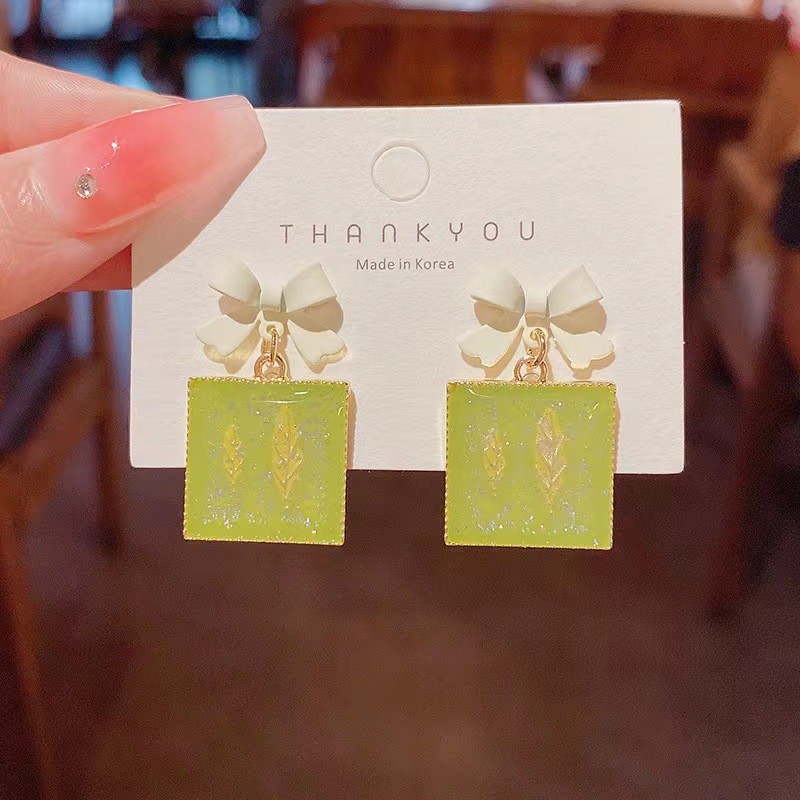 Summer fresh geometric cute fashionable earrings