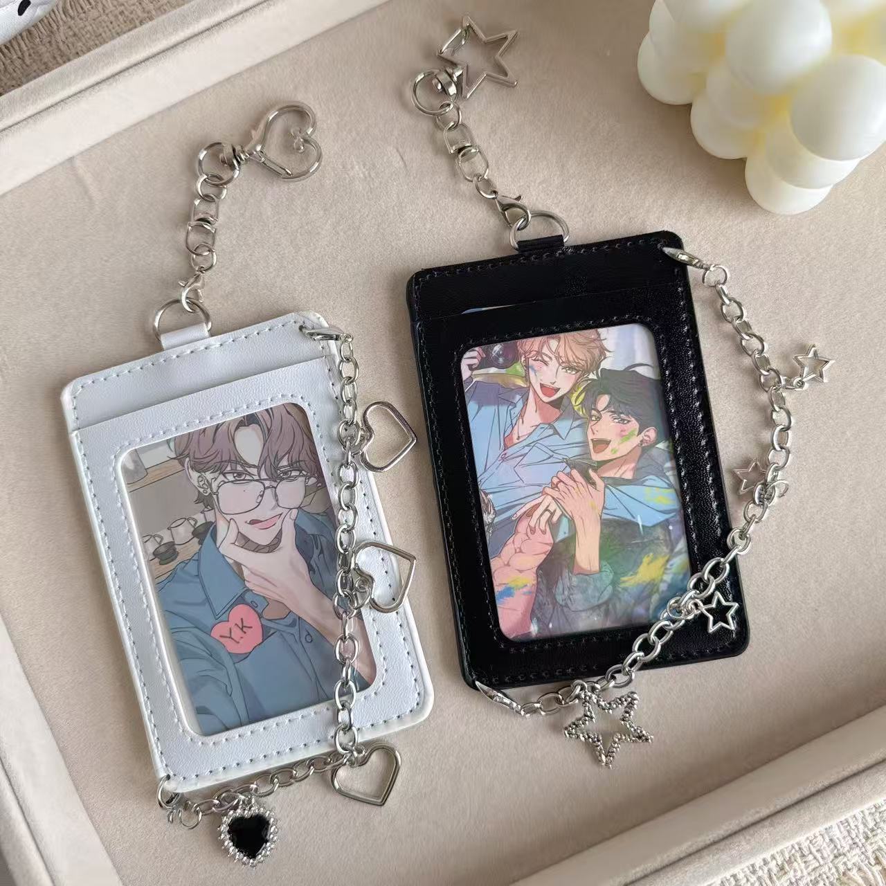 Sweet and cool style photo card holder keychain with metal chain and heart-shaped star clip, hard protective card holder keychain
