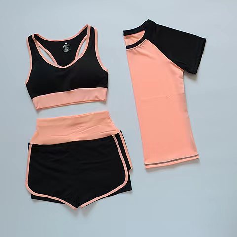 オレンジ（半袖+ブラジャー+半ズボン）