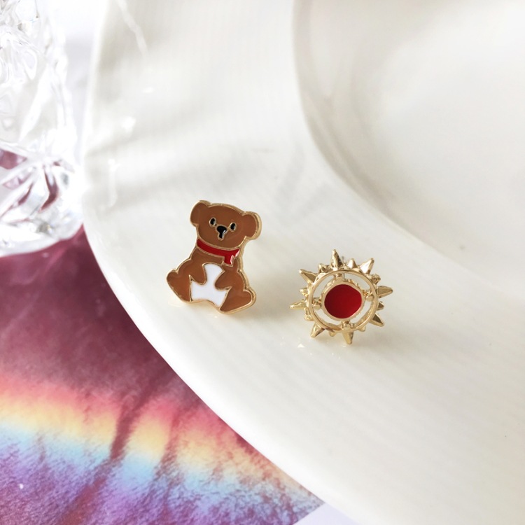 Personality Petite Cartoon Cute Bear Sun Flower Stud Earringspicture3