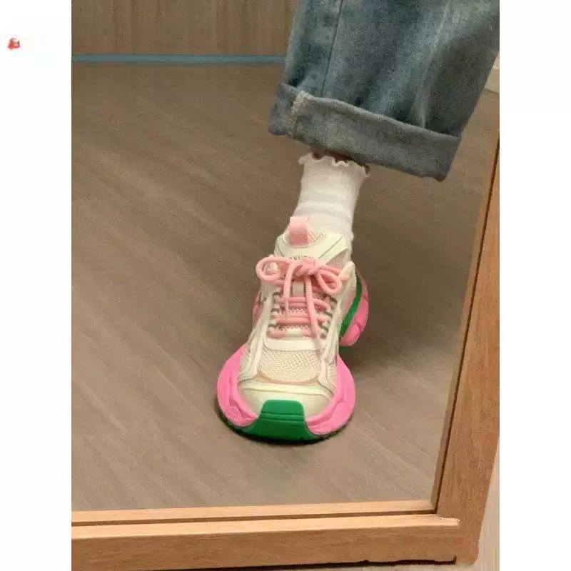 Дышащие женские кроссовки на толстой подошве, летняя новинка 2025 года, универсальные повседневные кроссовки для бега и спорта