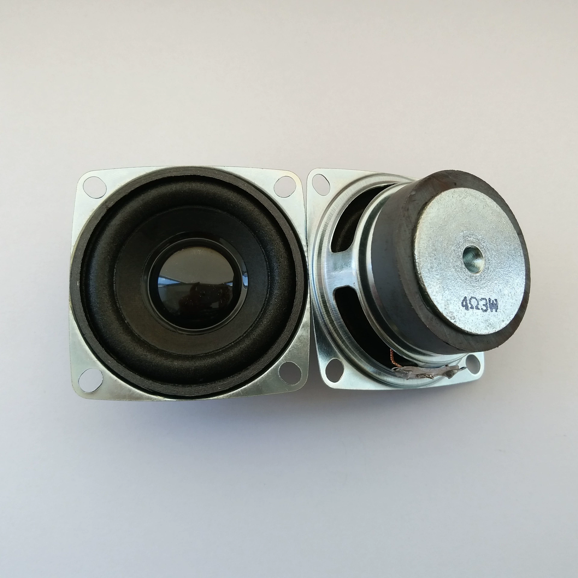 Квадратный динамик 52 мм, 40 мм, с магнитной пузырьковой окантовкой, маленькая пара в коробке, 2inch внешних магнитных динамика, высота 25 мм, всенаправленный звук