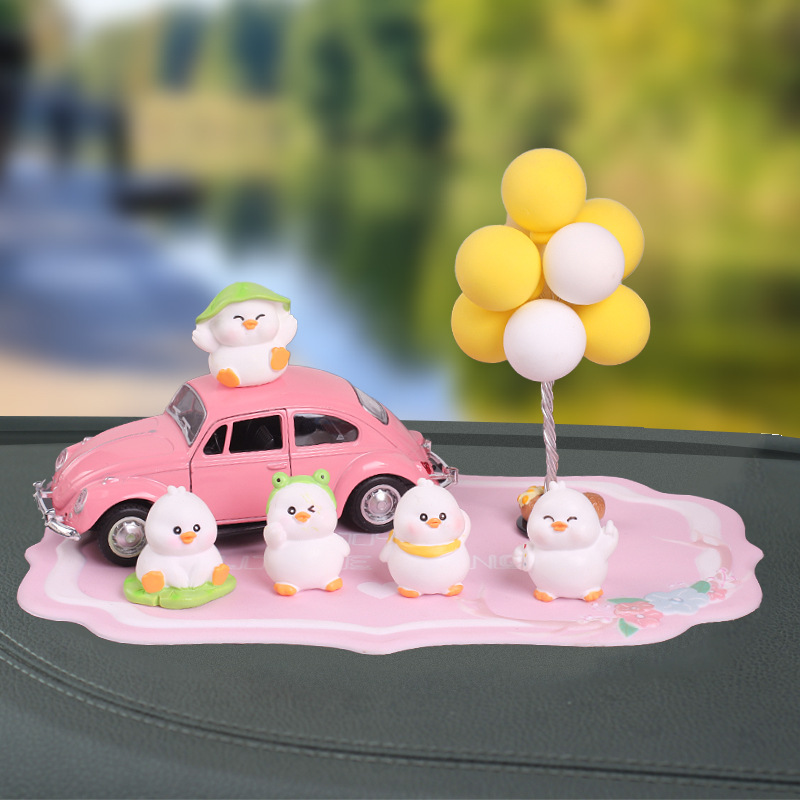 2024 nueva linda hoja de loto patito niña interior consola central decoración de pantalla de navegación adorno de adorno de coche de dibujos animados