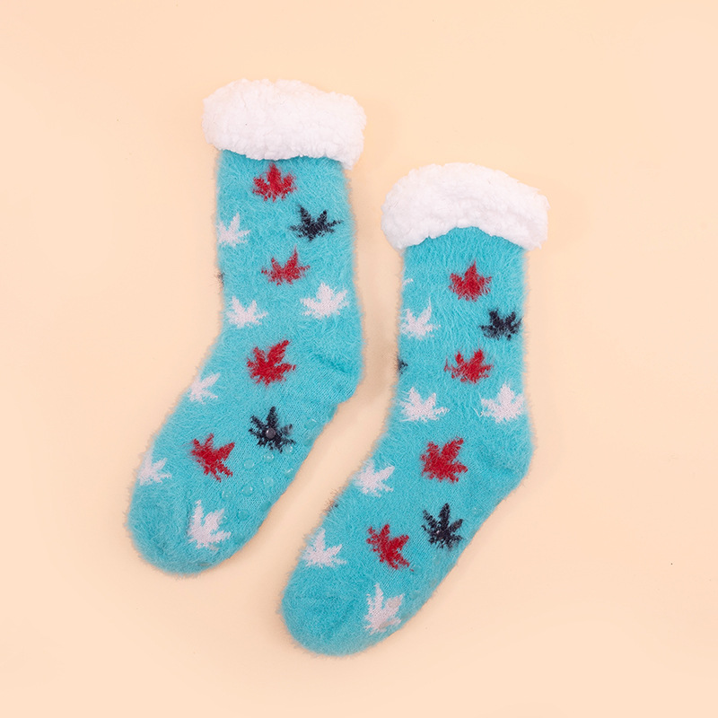 파란색 배경에 검은색 빨간색 파란색 작은 단풍잎 모델