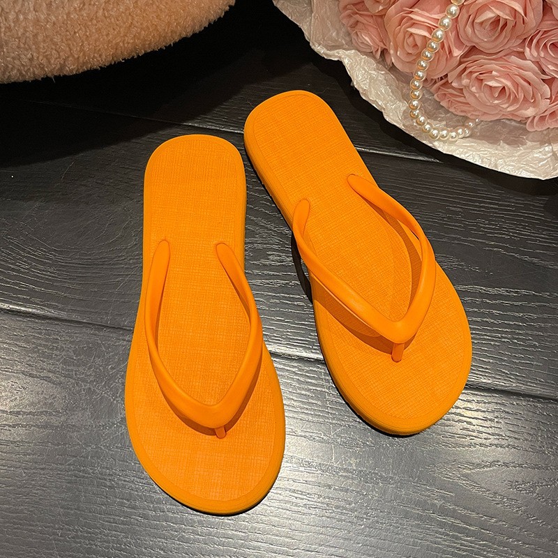 Chanclas simples de gama alta para mujer verano 2023 nuevas celebridades populares de Internet chanclas al aire libre zapatillas antideslizantes